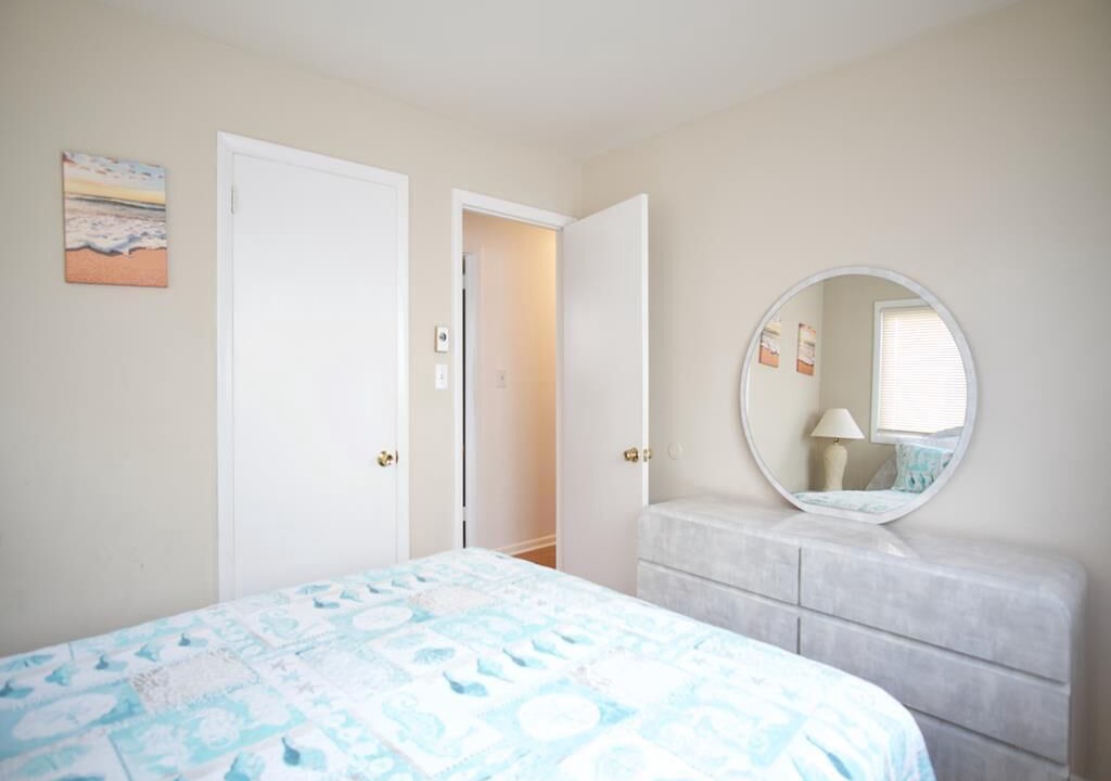Photo of Bedroom in Townsend's Inlet