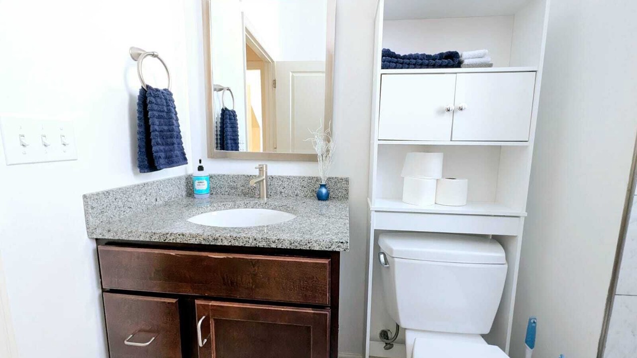 Photo of Bathroom in The Gate