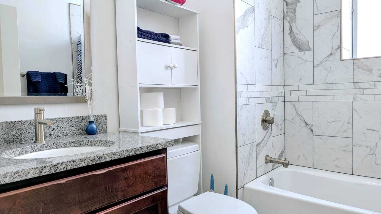 Photo of Bathroom in The Gate