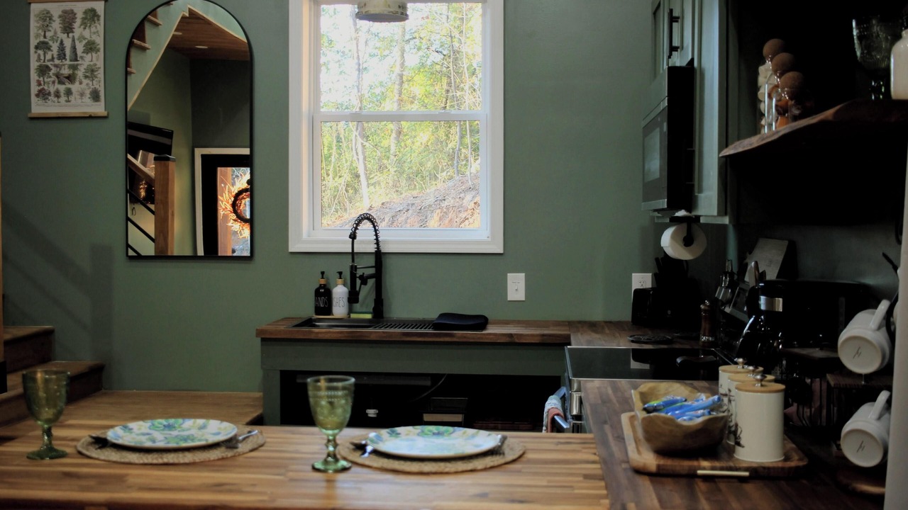Photo of Bedroom in Mount Berry