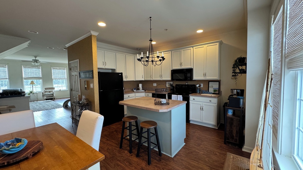 Photo of Kitchen in Long Neck