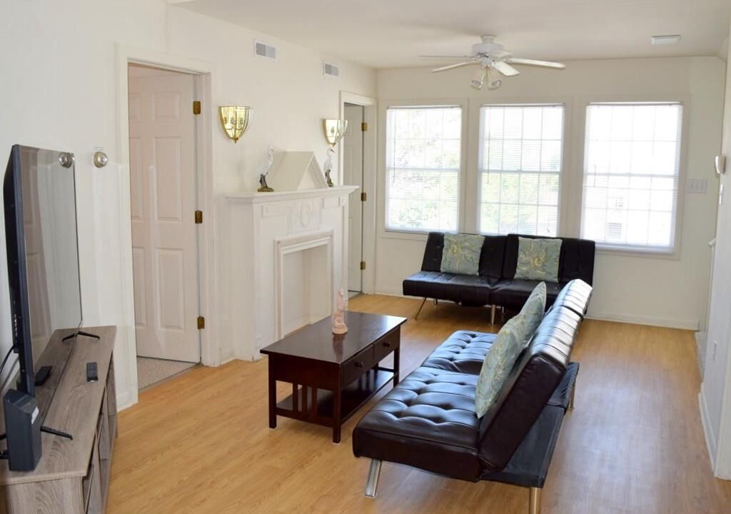 Photo of Livingroom in Townsend's Inlet