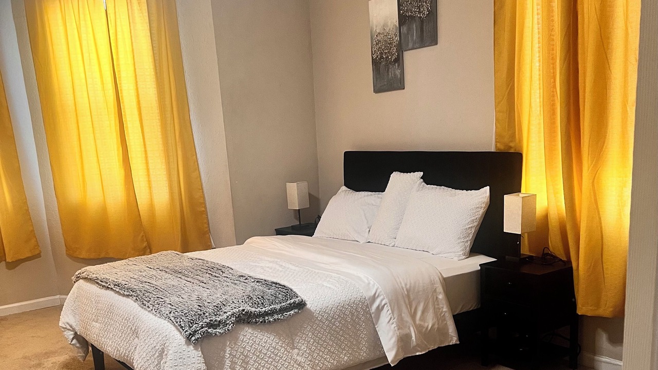Photo of Bedroom in Newport News