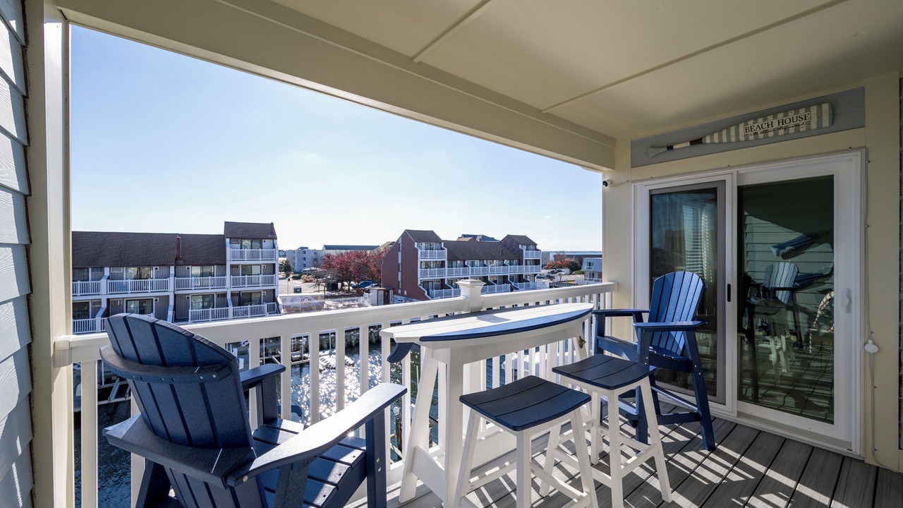 Photo of Patio Balcony in Heron Harbour Isle