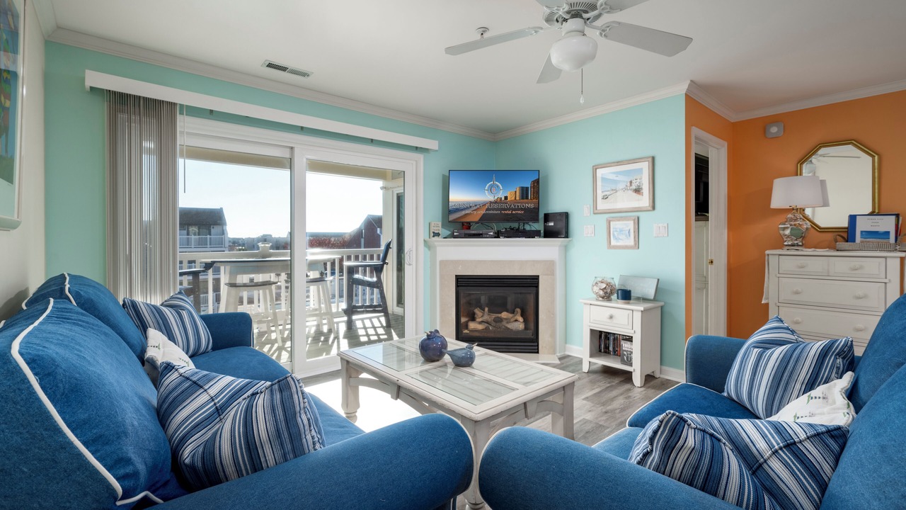 Photo of Livingroom in Heron Harbour Isle