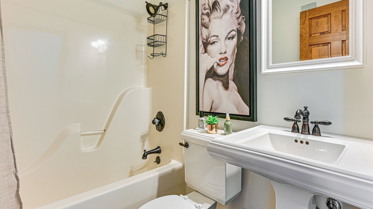 Photo of Bathroom in Hayes