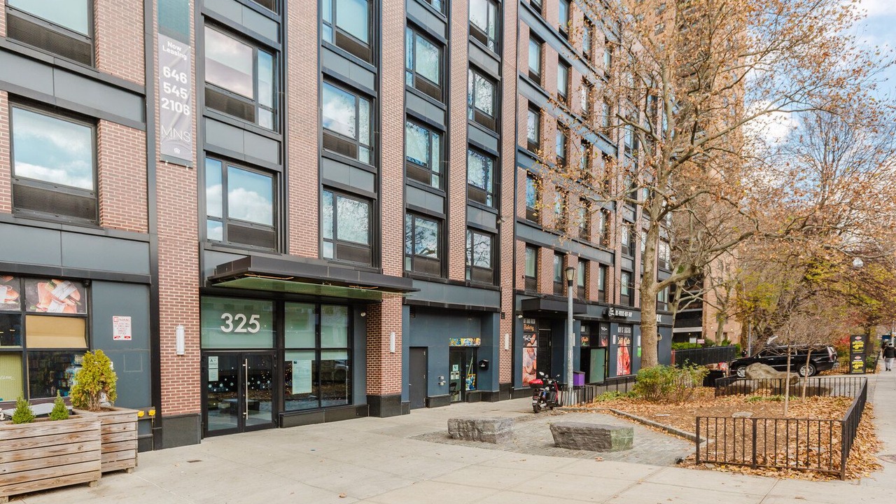 Photo of Outdoor in Clinton Hill