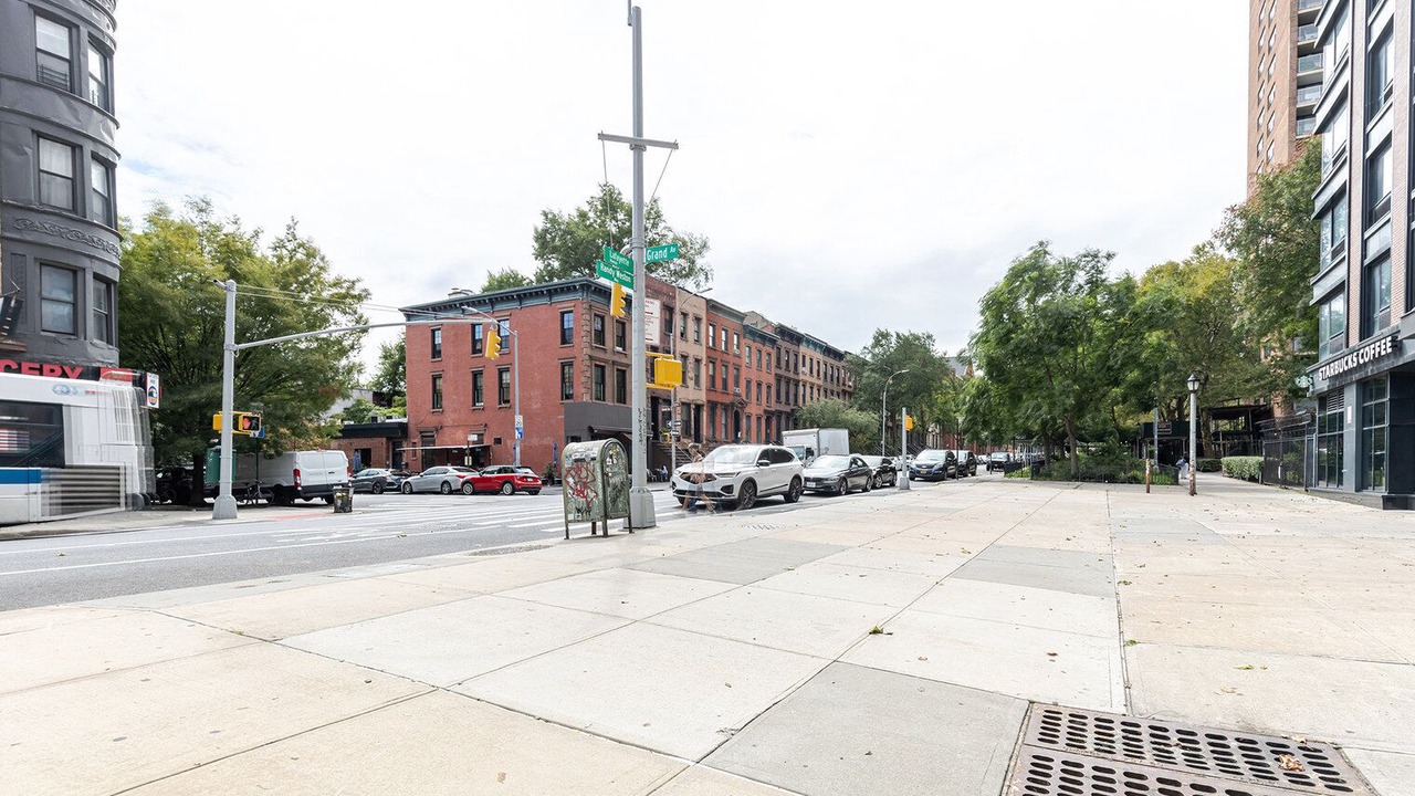 Photo of Others in Clinton Hill