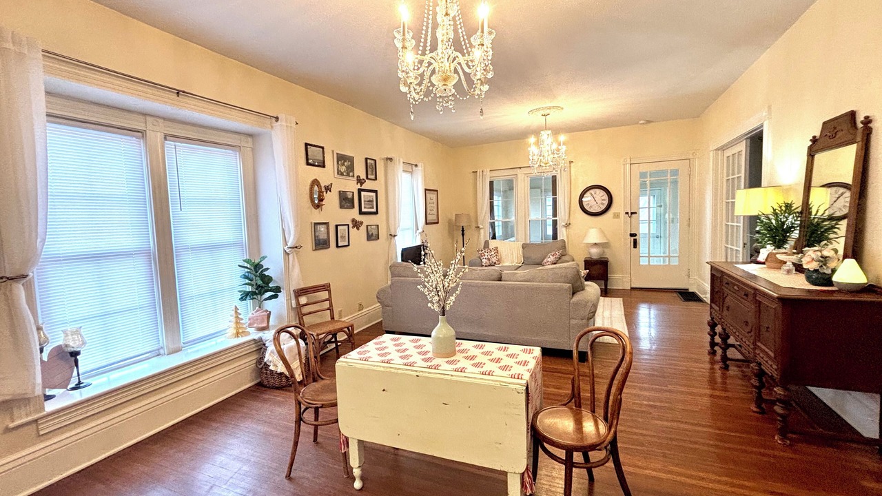 Photo of Livingroom in Boone