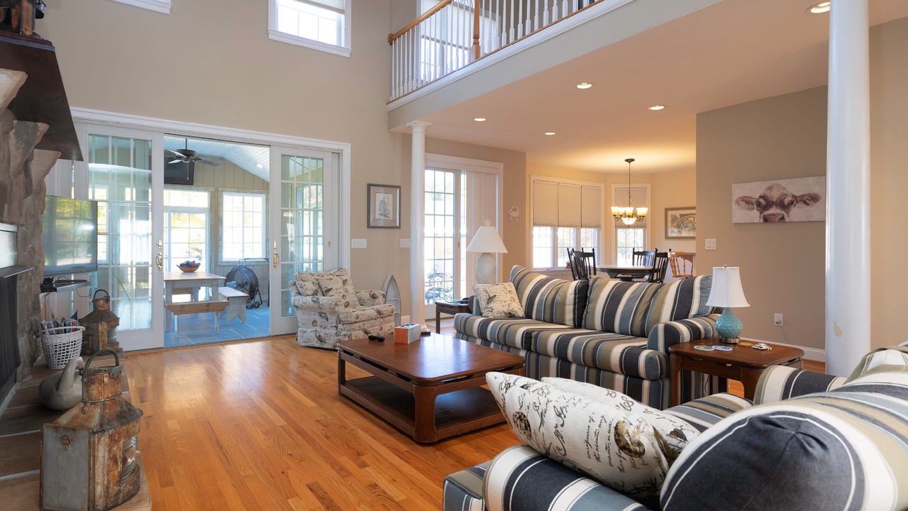 Photo of Livingroom in Sudlersville