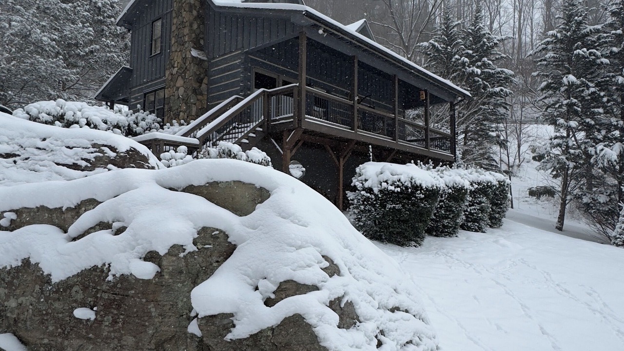Photo of Outdoor in Sugar Grove