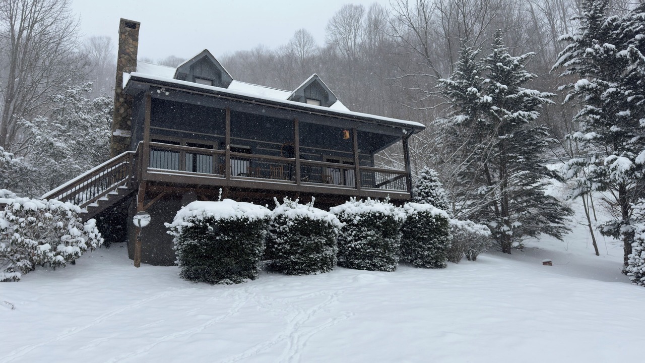 Photo of Outdoor in Sugar Grove