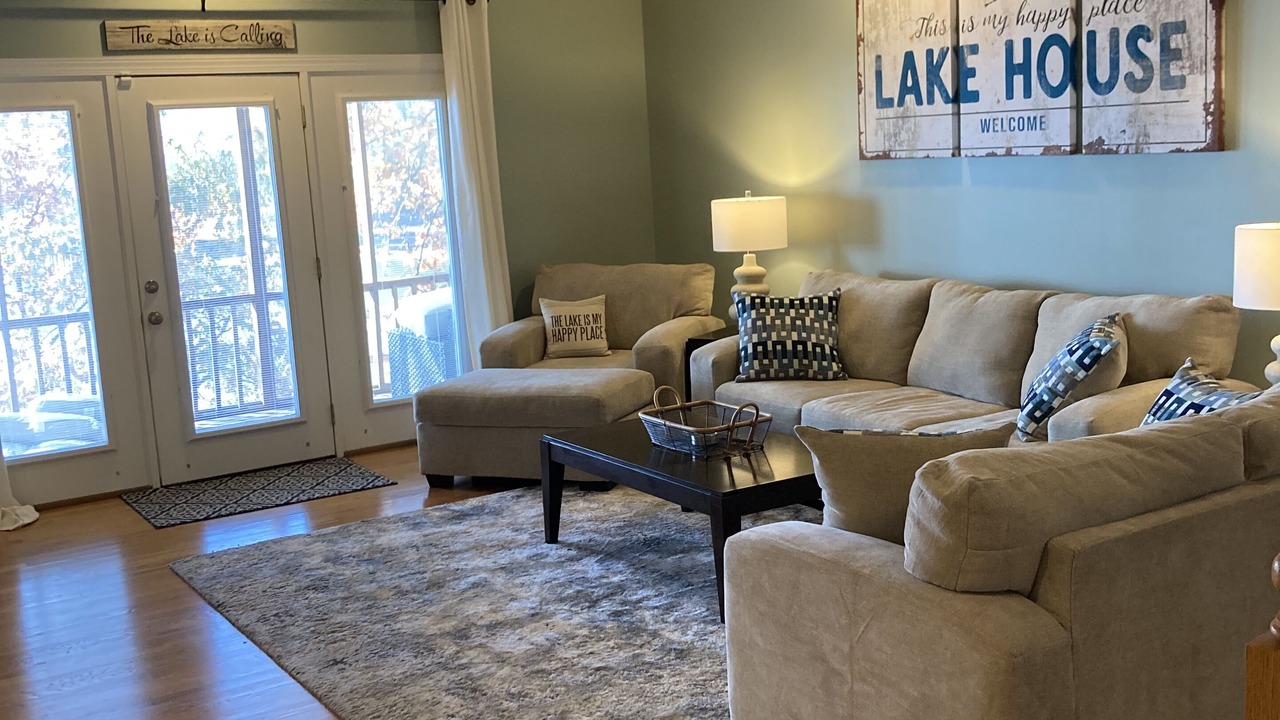 Photo of Livingroom in Jacksons' Gap