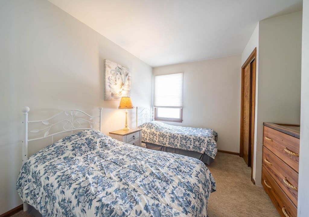 Photo of Bedroom in Townsend's Inlet