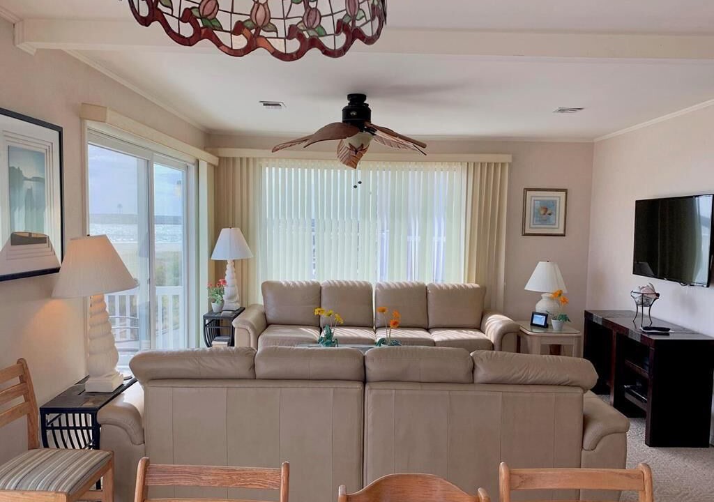 Photo of Livingroom in Townsend's Inlet