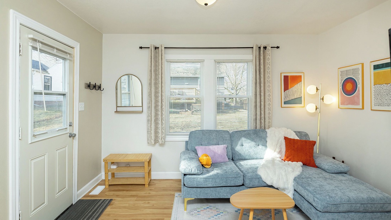 Photo of Livingroom in Beaverdale