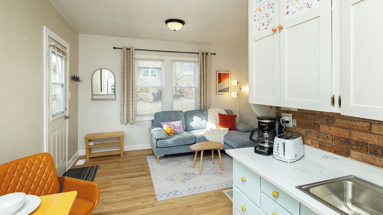 Photo of Livingroom in Beaverdale