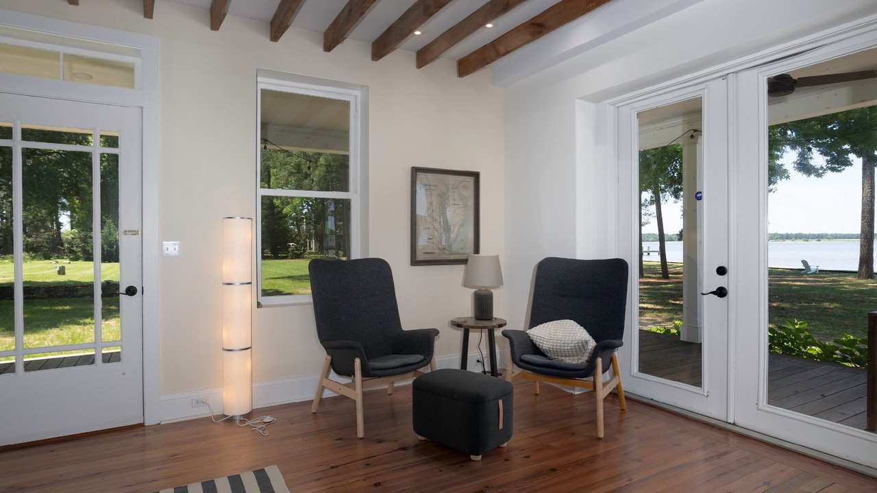 Photo of Livingroom in Secretary
