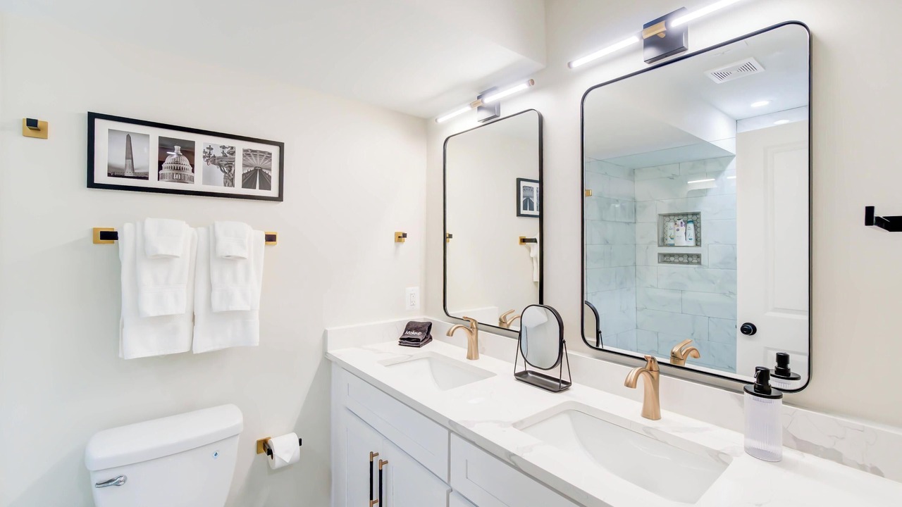 Photo of Bathroom in Park View