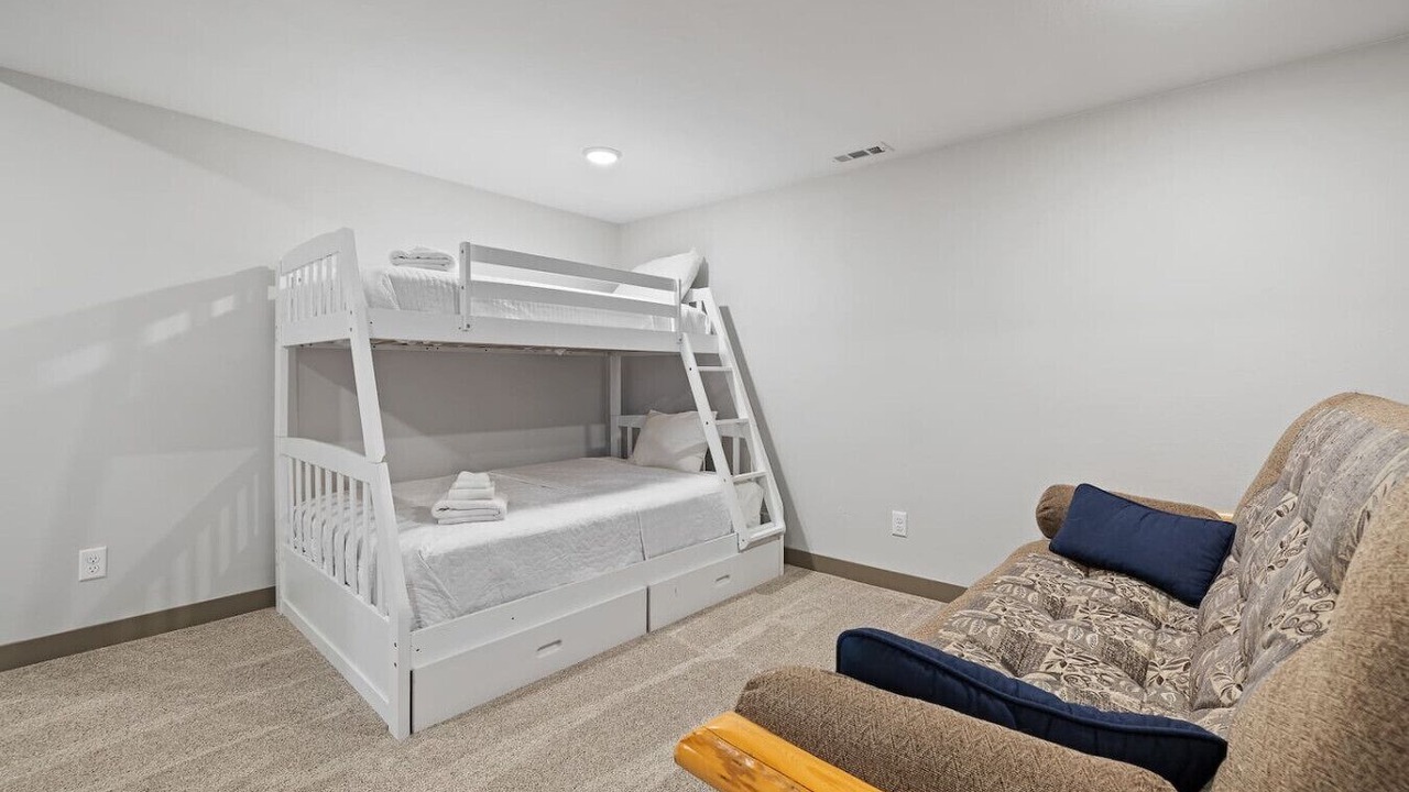 Photo of Bedroom in Sturgis