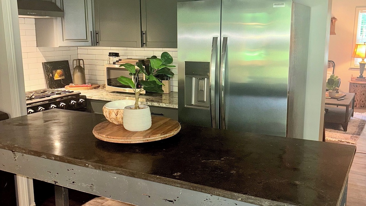 Photo of Kitchen in Guntersville