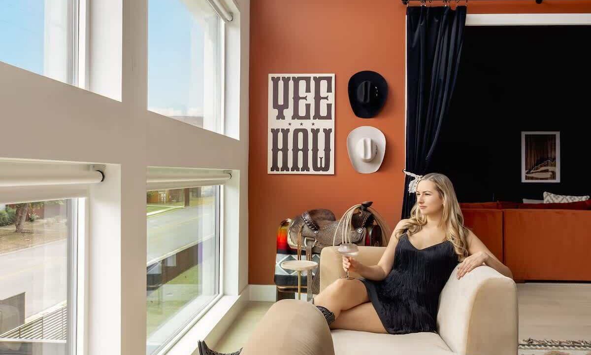 Photo of Livingroom in South Lamar