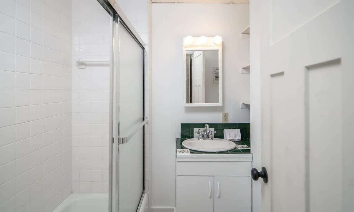 Photo of Bathroom in Charter Hills