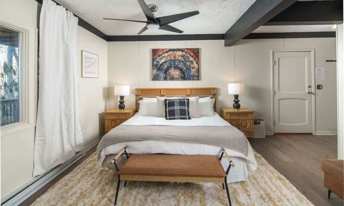 Photo of Bedroom in Charter Hills
