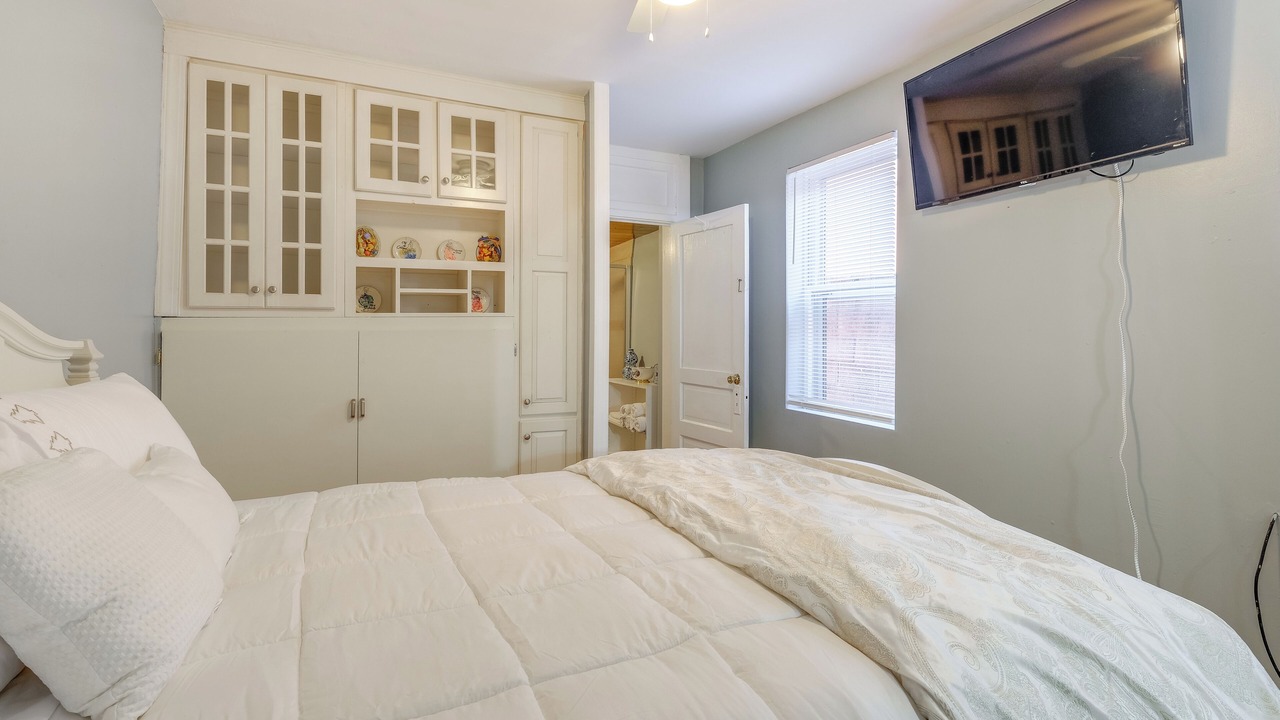 Photo of Bedroom in Upper Fells Point