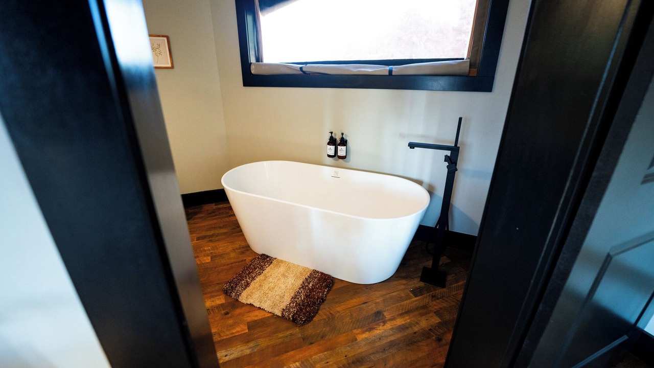 Photo of Bathroom in Cedar Bluff