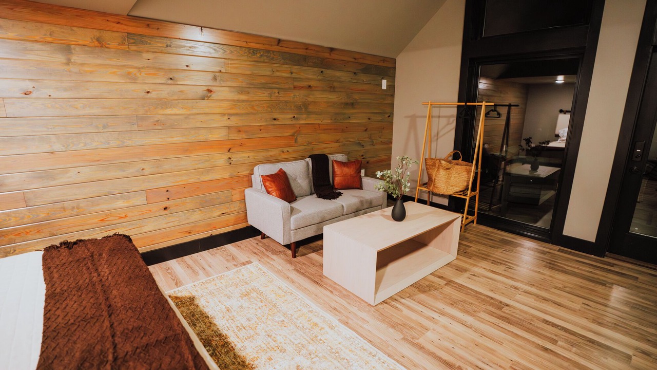 Photo of Livingroom in Cedar Bluff