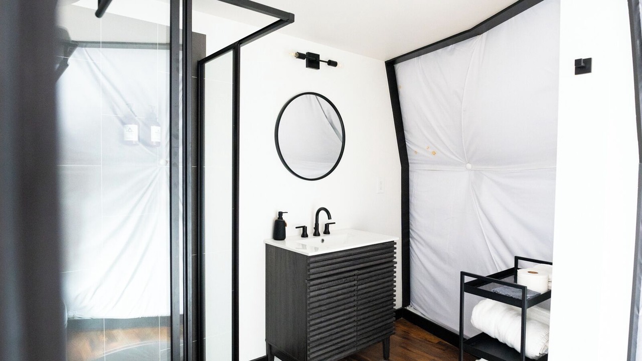 Photo of Bathroom in Cedar Bluff