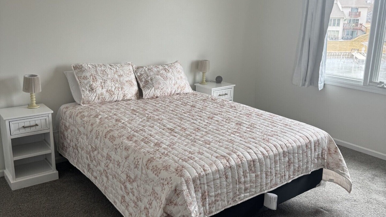 Photo of Bedroom in Carter Lake