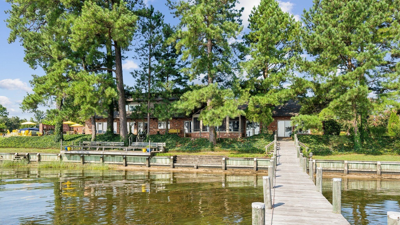 Photo of Outdoor in George Washington