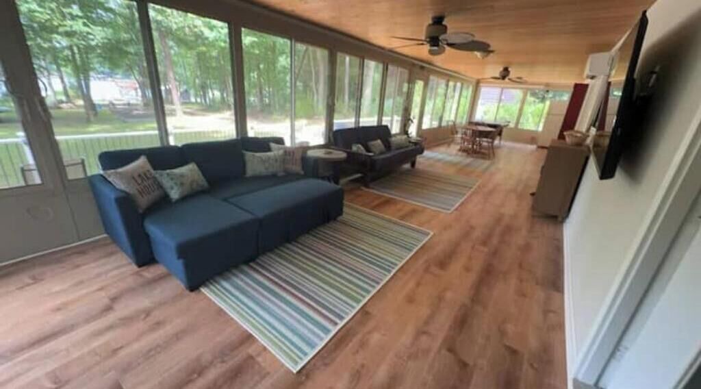 Photo of Livingroom in Bumpass