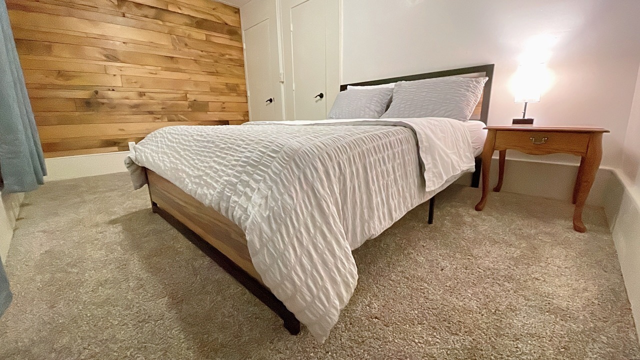 Photo of Bedroom in Dubuque
