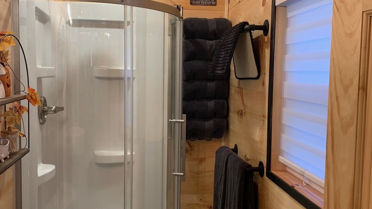 Photo of Bathroom in Dunlap