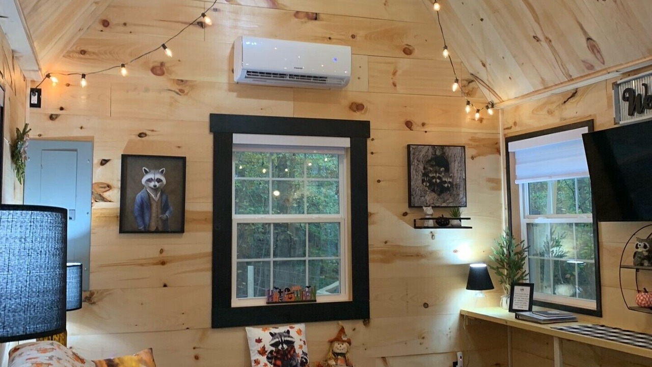 Photo of Livingroom in Dunlap
