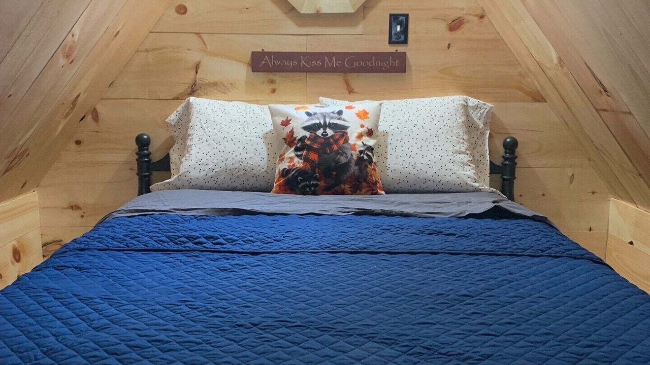 Photo of Bedroom in Dunlap