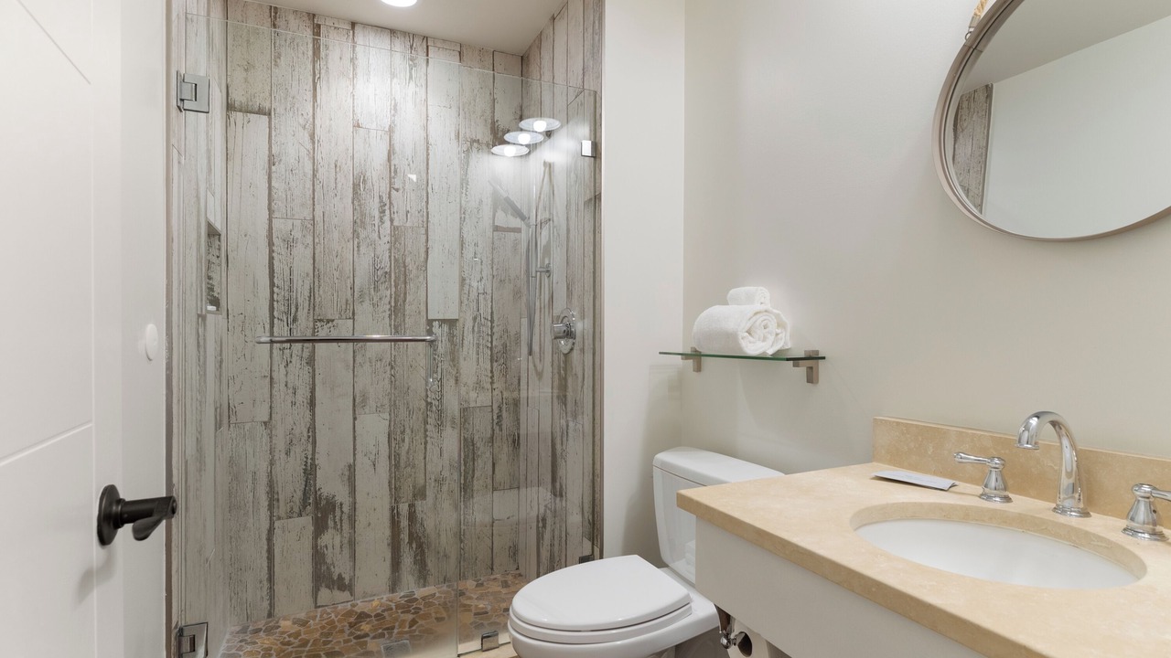 Photo of Bathroom in North Downtown