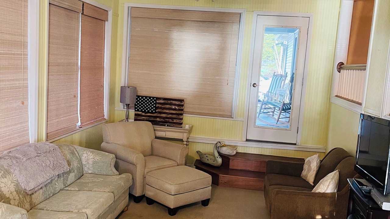 Photo of Livingroom in Georgetown