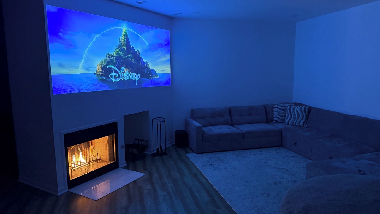 Photo of Livingroom in Solon Mills