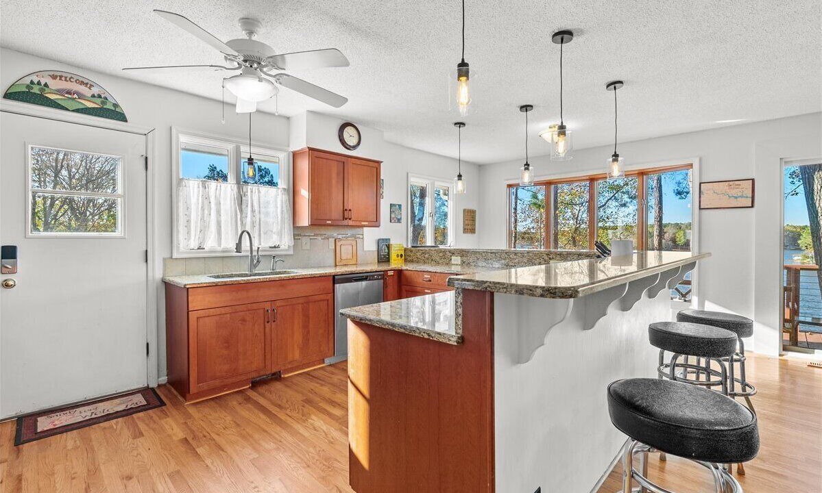 Photo of Kitchen in North Shore Acres