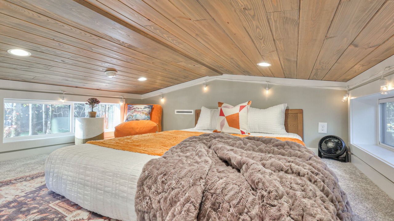 Photo of Bedroom in Tracy City