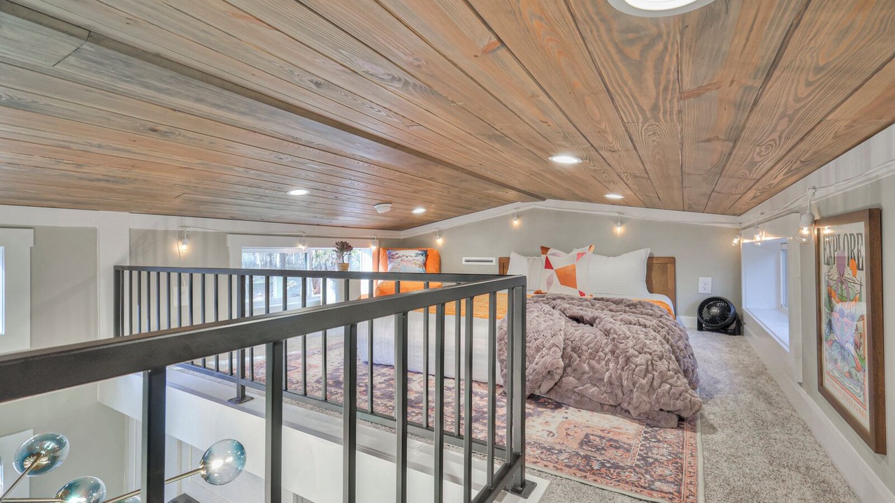 Photo of Bedroom in Tracy City