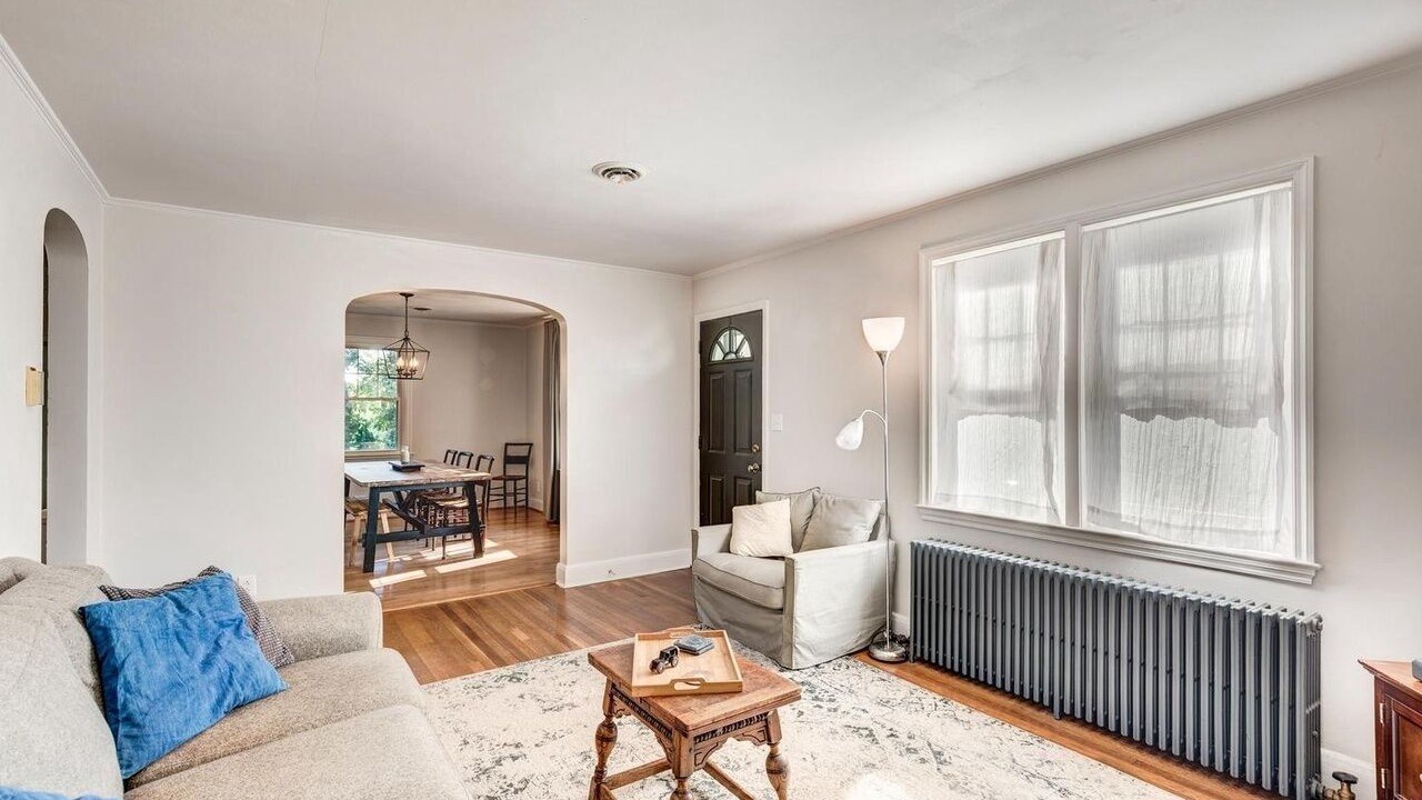 Photo of Livingroom in Milford Mill