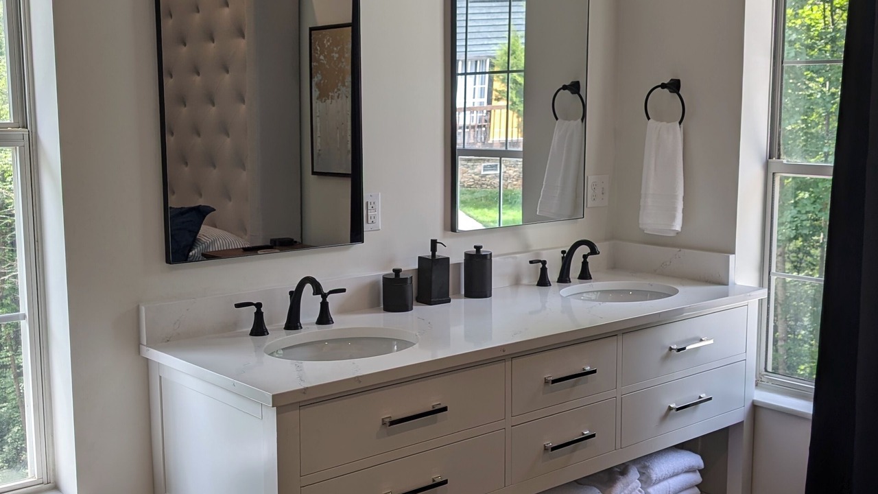 Photo of Bathroom in Maryville