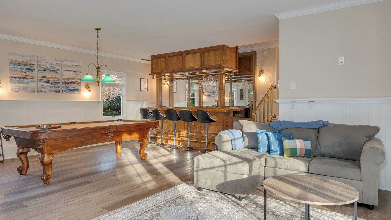 Photo of Livingroom in Cape May Court House