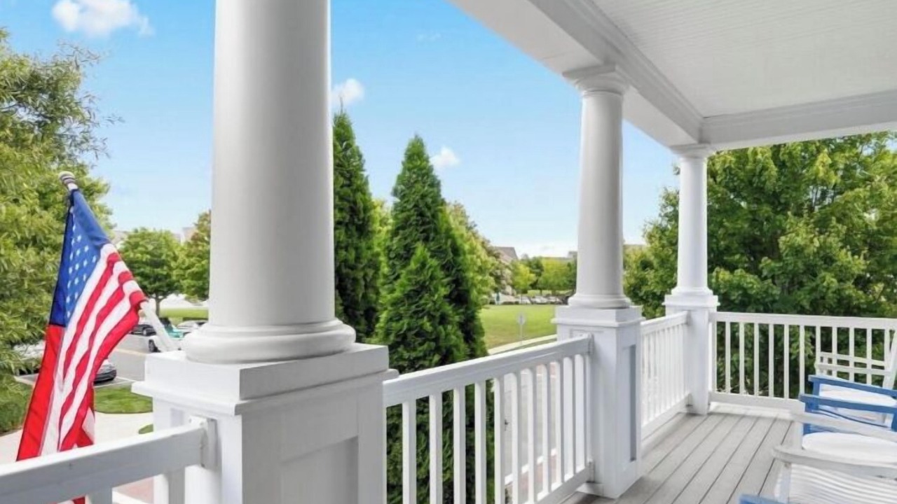 Photo of Patio Balcony in Bayside