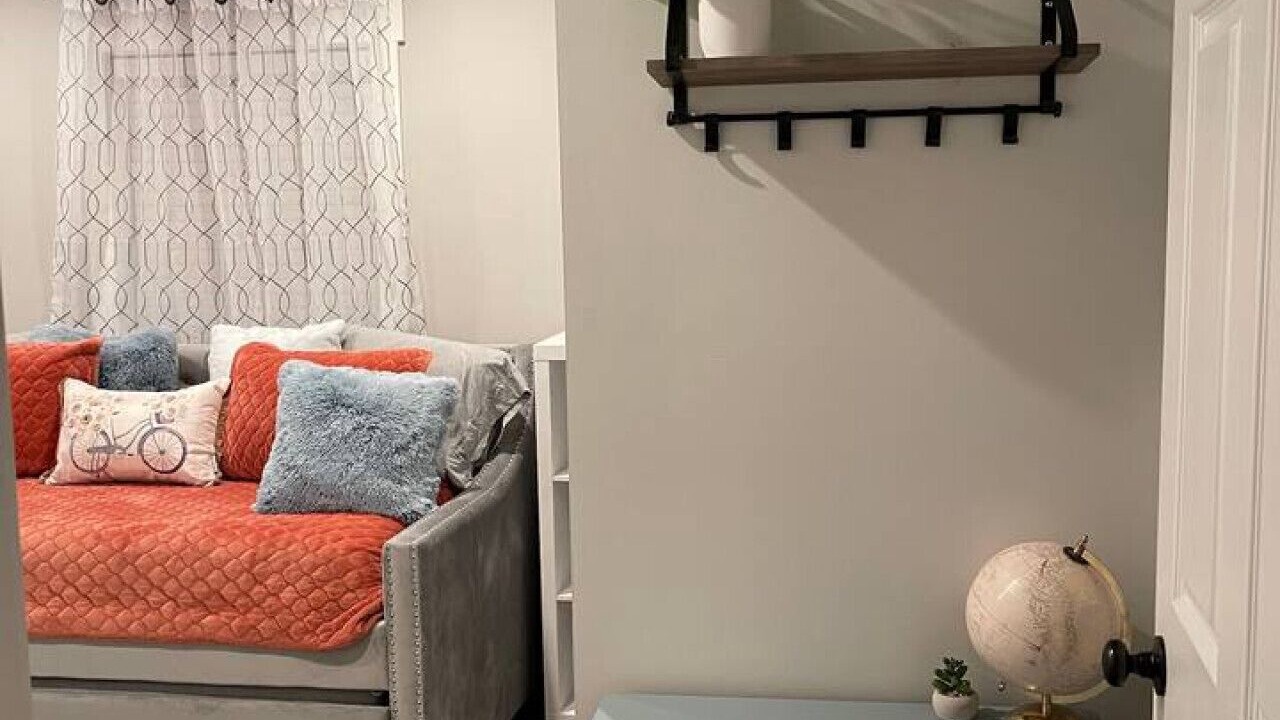 Photo of Livingroom in Kingston